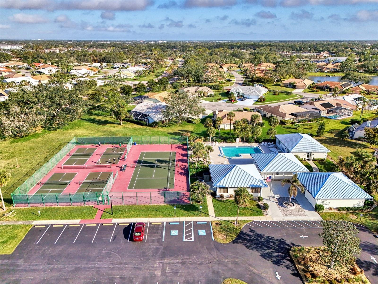 HERON LAKES - Residential