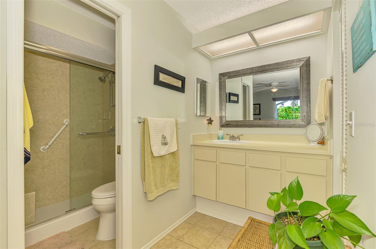 HERON LAKES - Residential