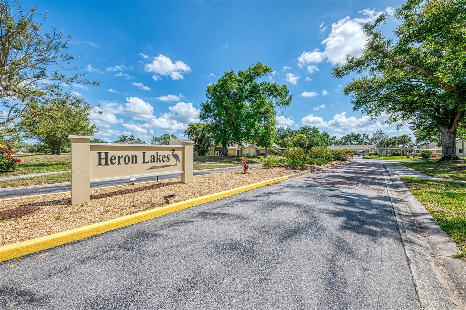 3008 SAIL POINTE CIRCLE 2C