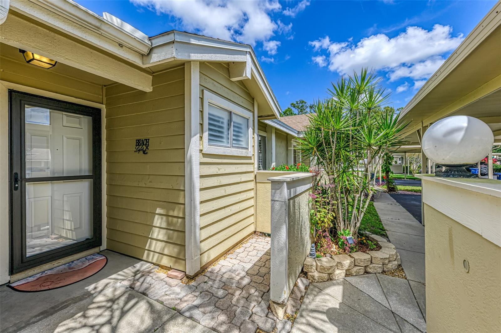 3008 SAIL POINTE CIRCLE 2C