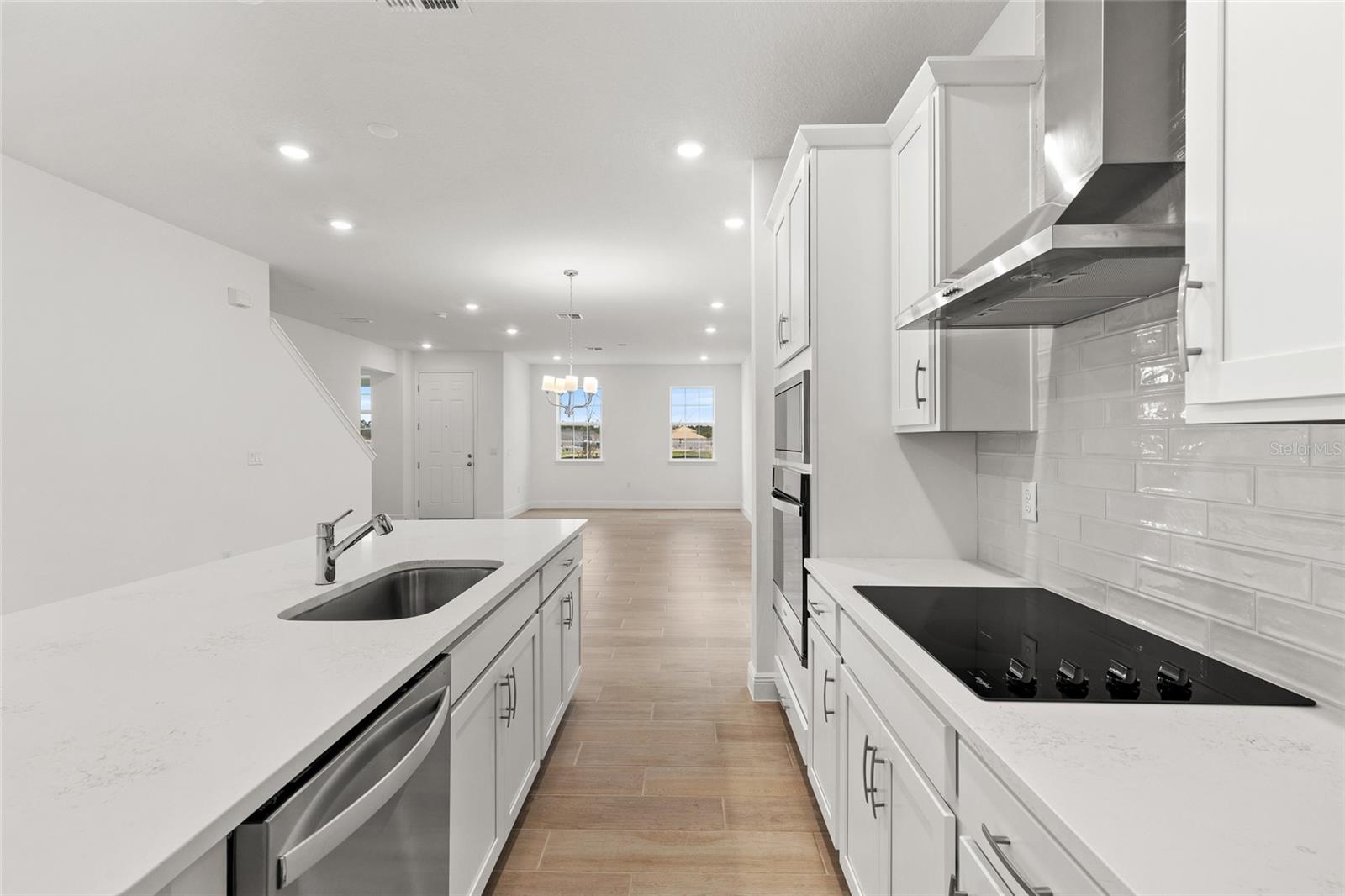 CROSSROADS AT KELLY PARK PHASE 1A - Residential