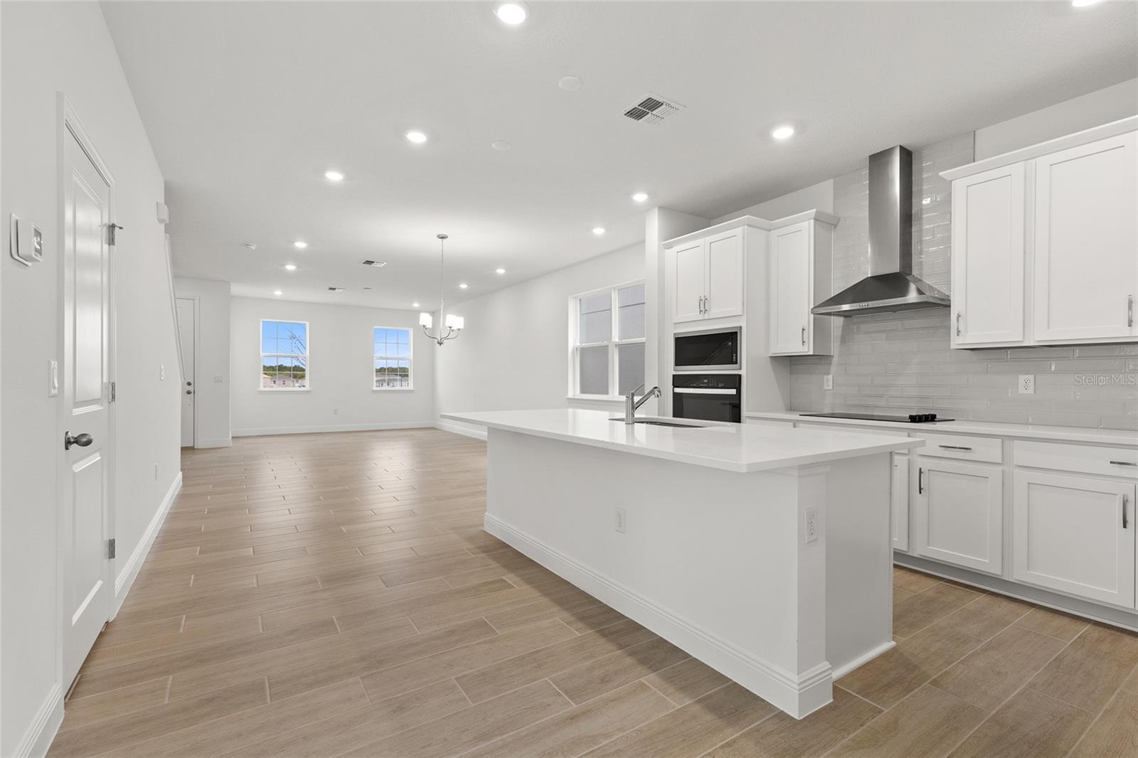 CROSSROADS AT KELLY PARK PHASE 1A - Residential