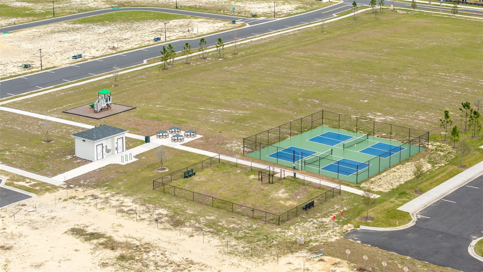 CROSSROADS AT KELLY PARK PHASE 1A - Residential