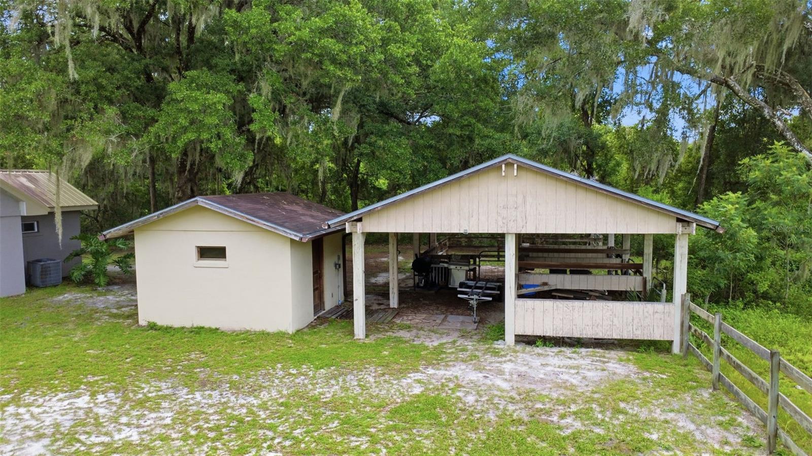 1320 W TAYLOR ROAD