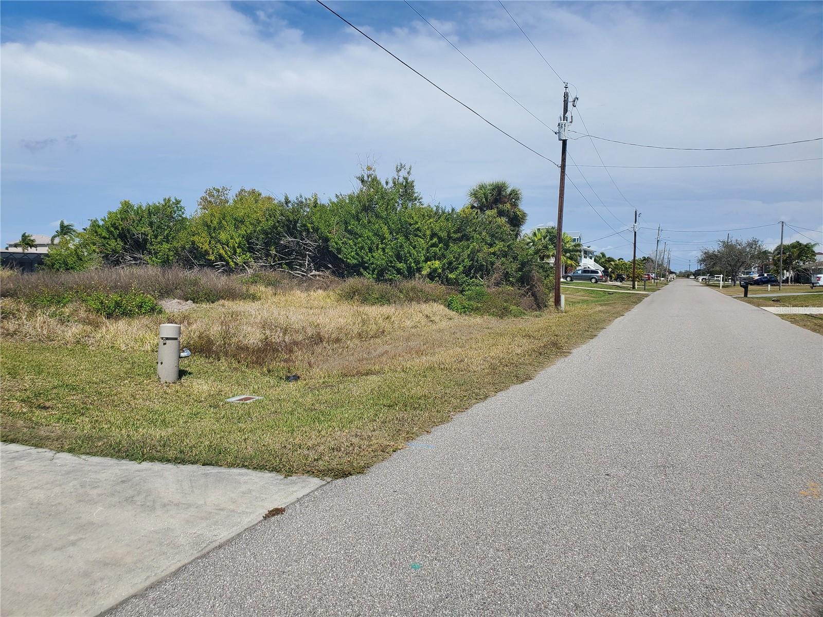 PORT CHARLOTTE SEC 054 - Land