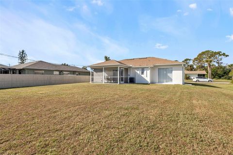 A home in PORT CHARLOTTE