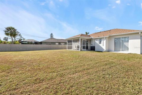 A home in PORT CHARLOTTE