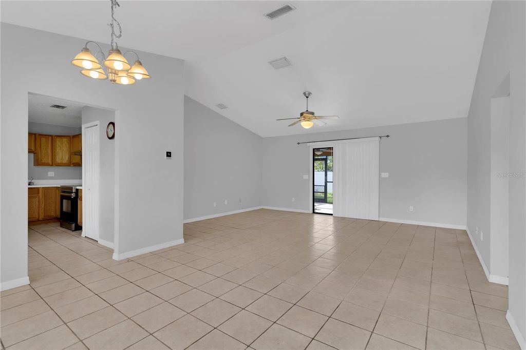 Photo of 10 Bradford Court, Kissimmee, FL 34758 (MLS # S5130738)