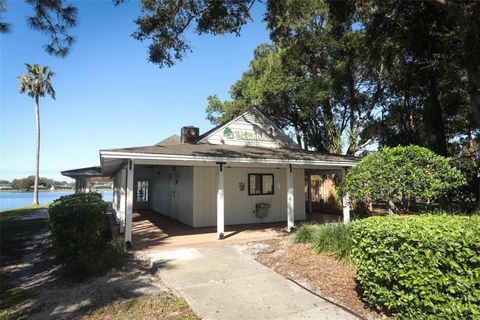 A home in LONGWOOD