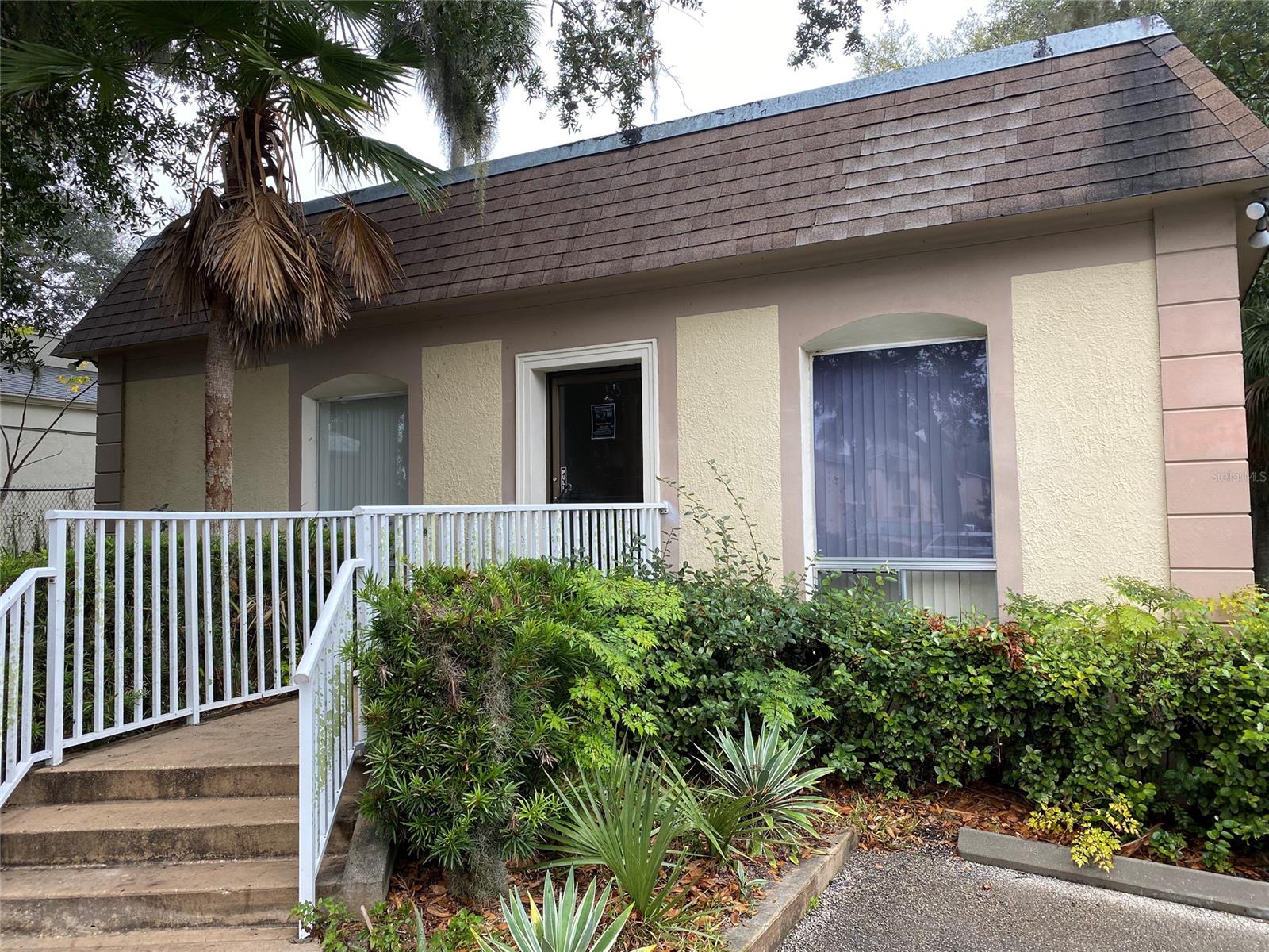 Country Club Harbor Rep - Commercial Sale