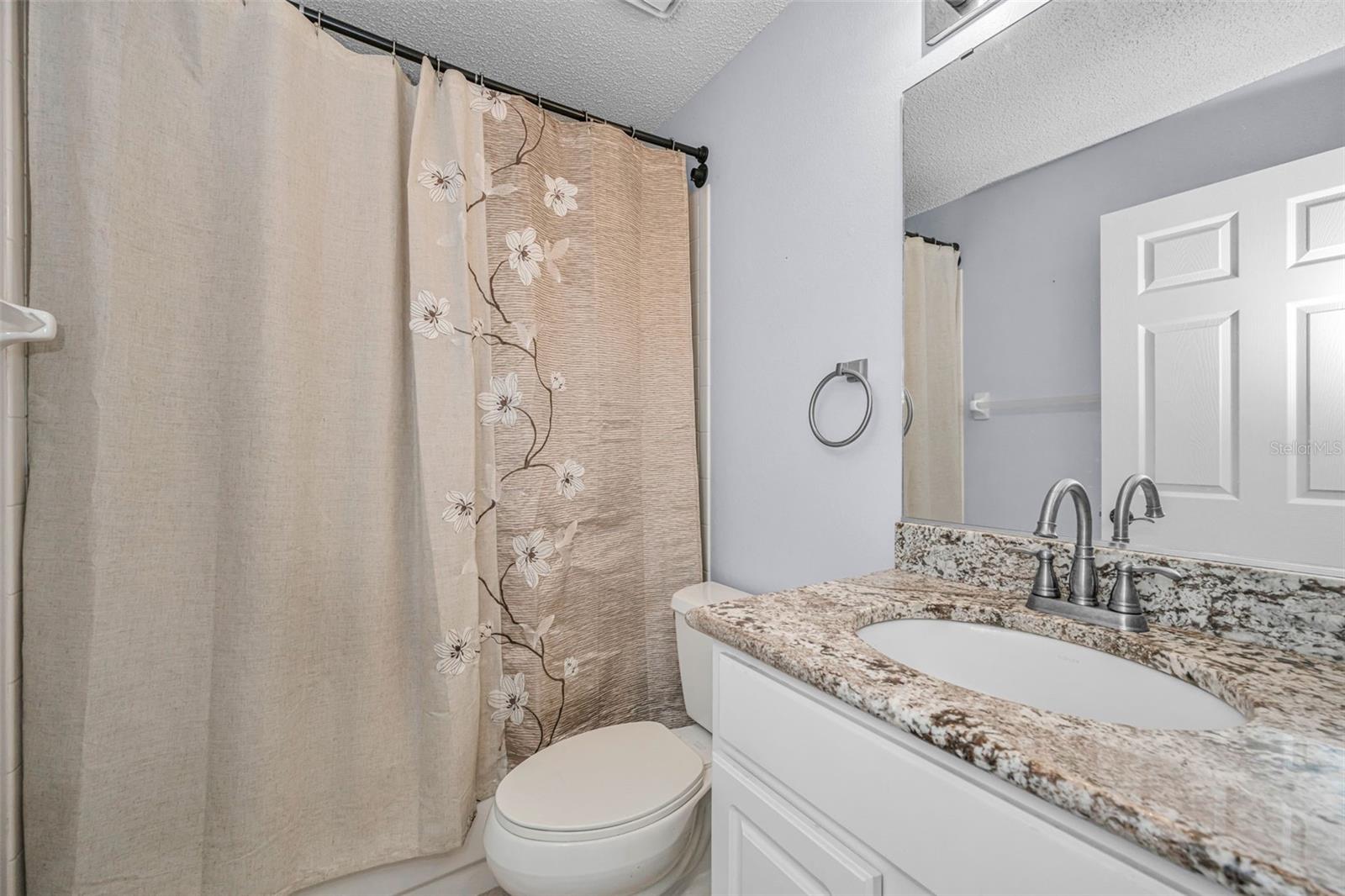 MANCHESTER III CONDO PHA - Residential