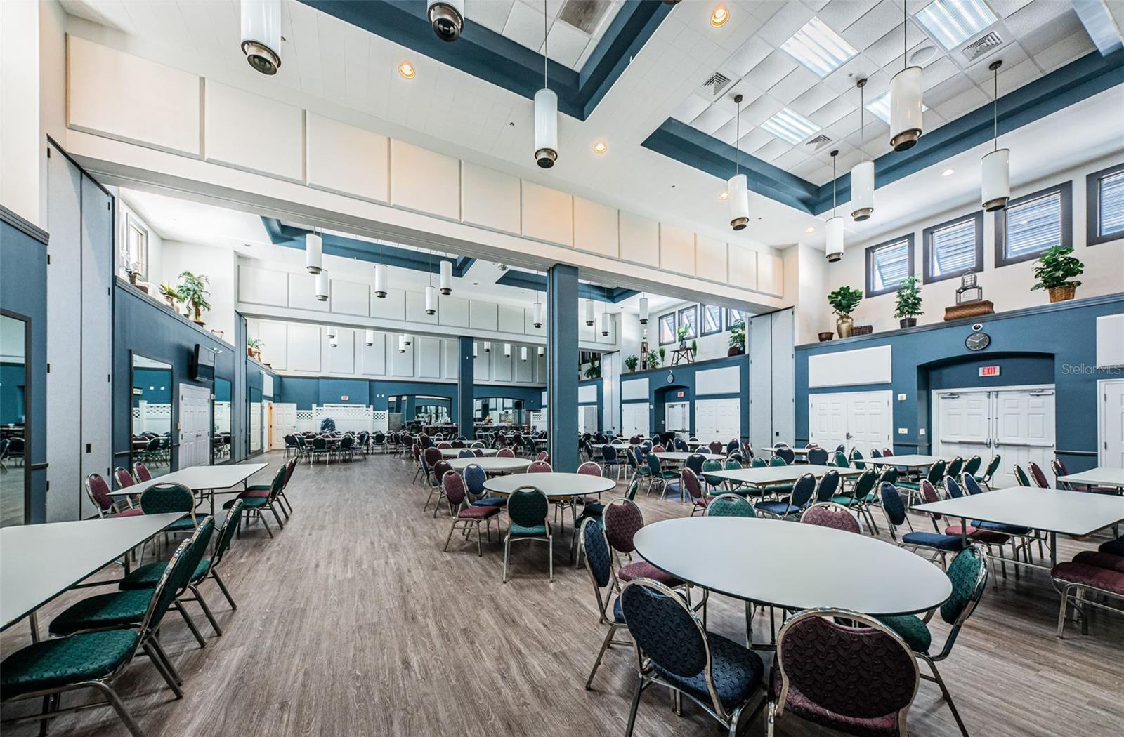 MANCHESTER III CONDO PHA - Residential