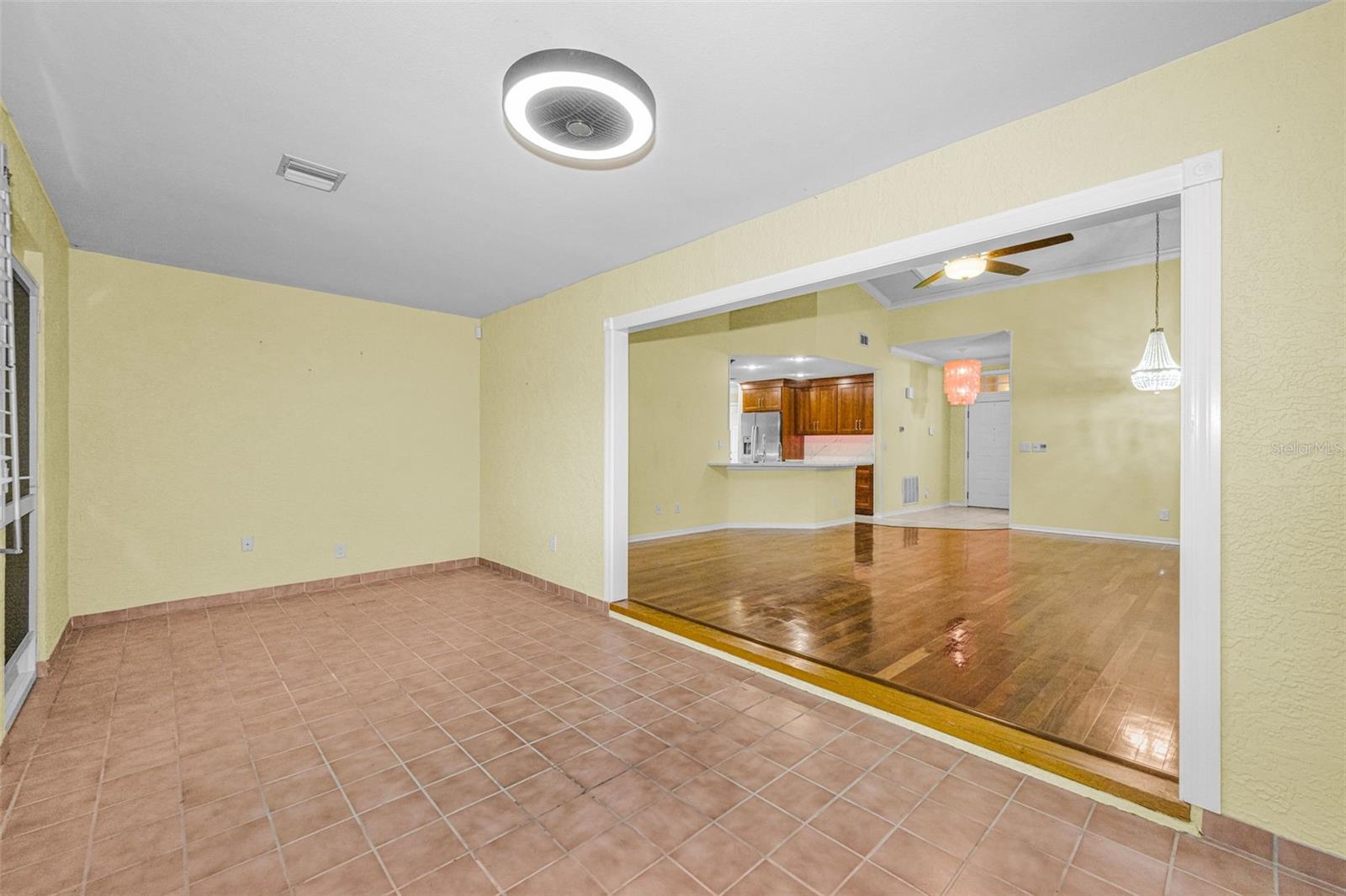 MANCHESTER III CONDO PHA - Residential