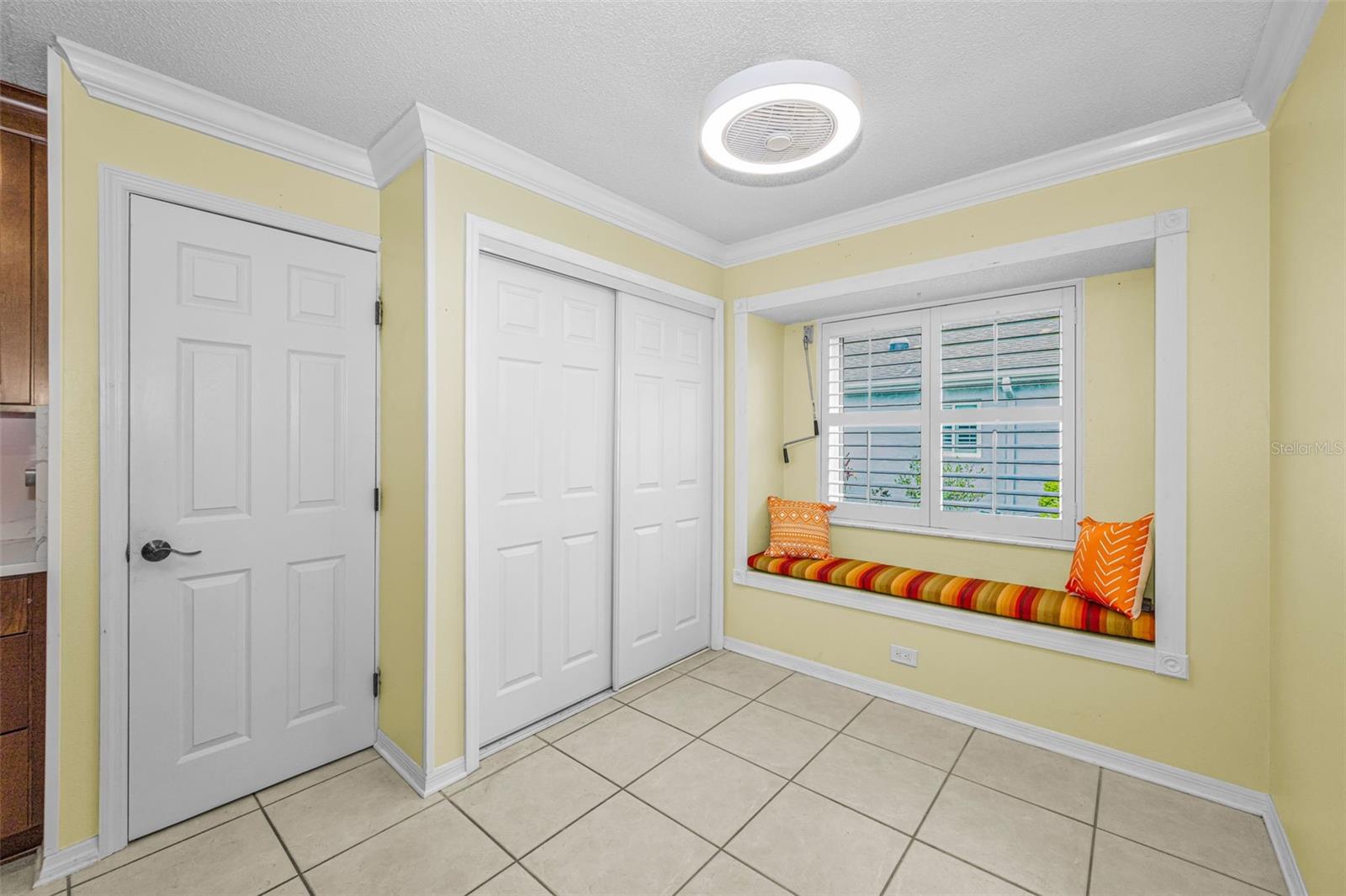 MANCHESTER III CONDO PHA - Residential