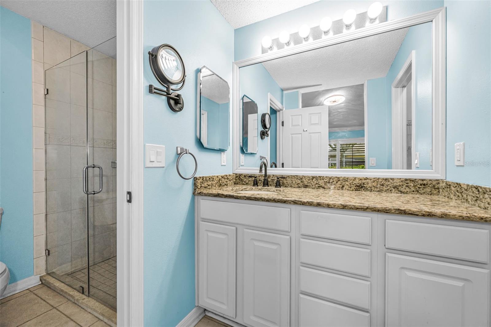 MANCHESTER III CONDO PHA - Residential