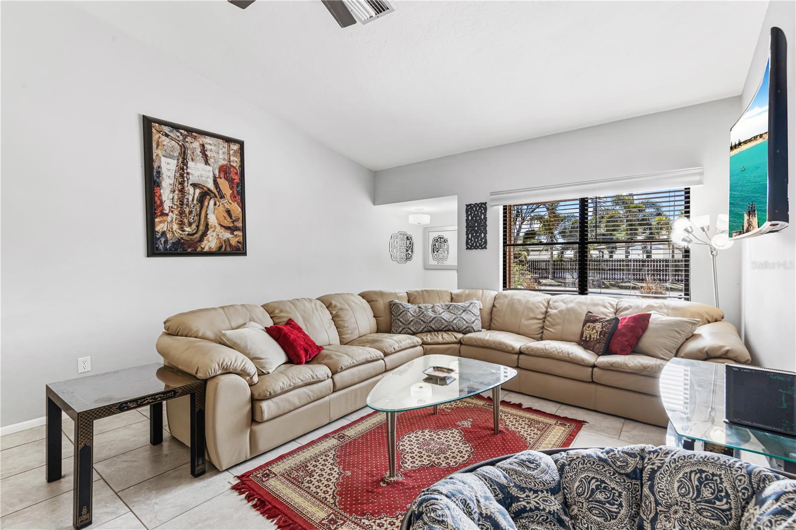 1276 REDSTART ROAD