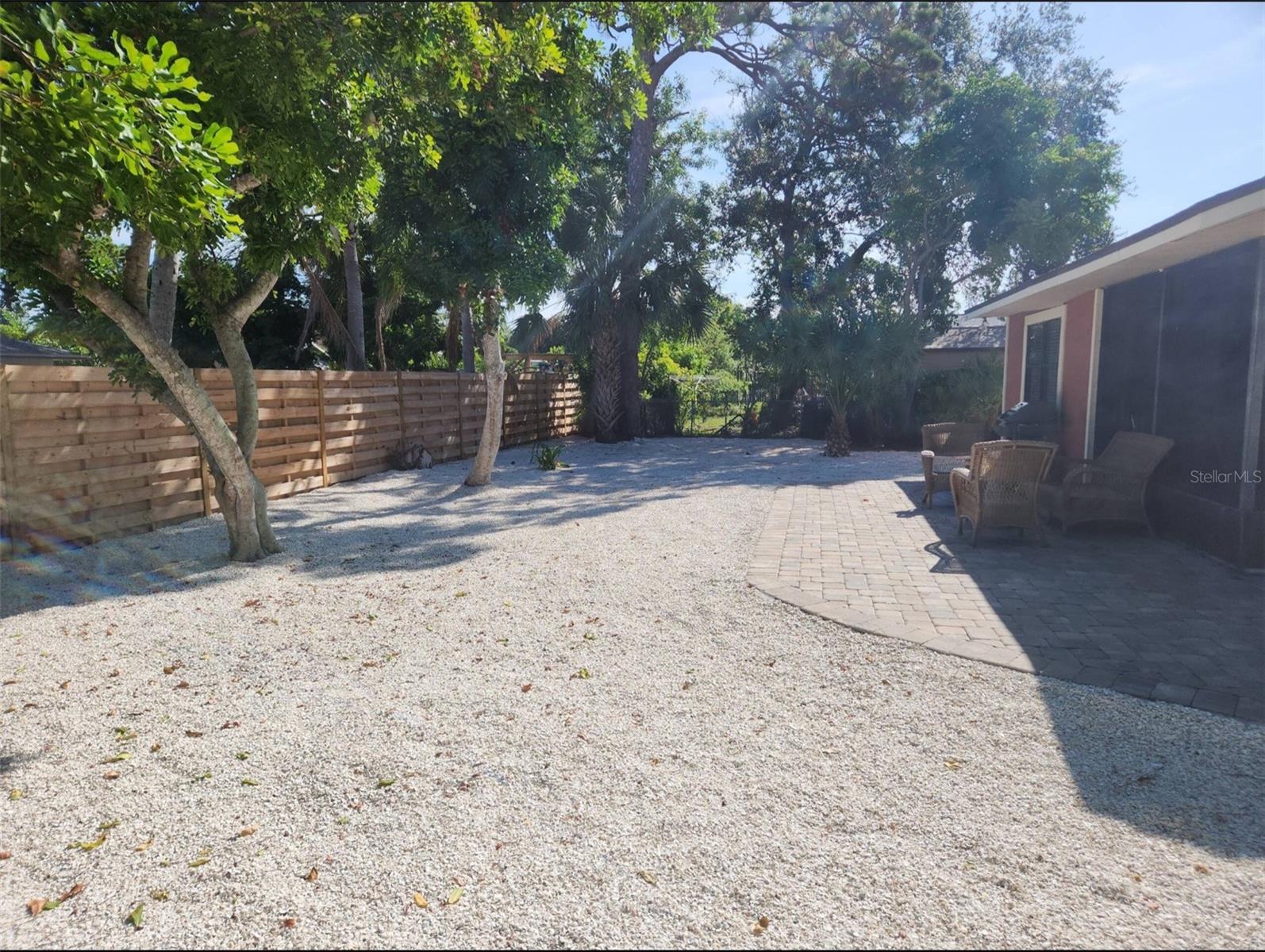 SOUTH VENICE - Residential