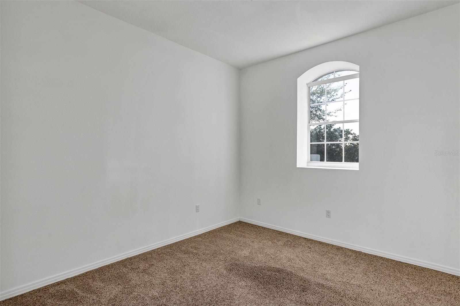 HUNTERS CREEK TR 200-215 PH 01 - Residential