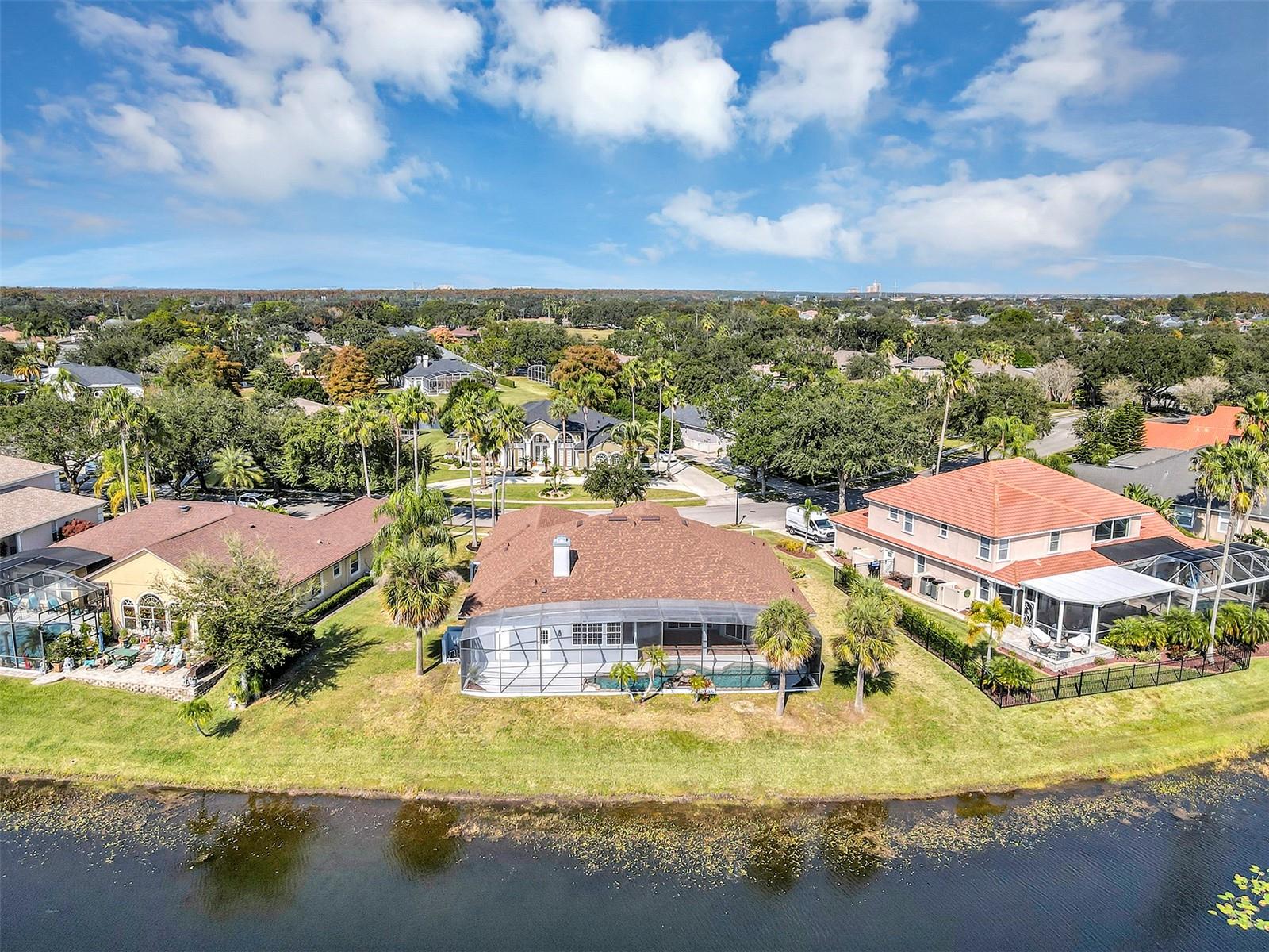 HUNTERS CREEK TR 200-215 PH 01 - Residential