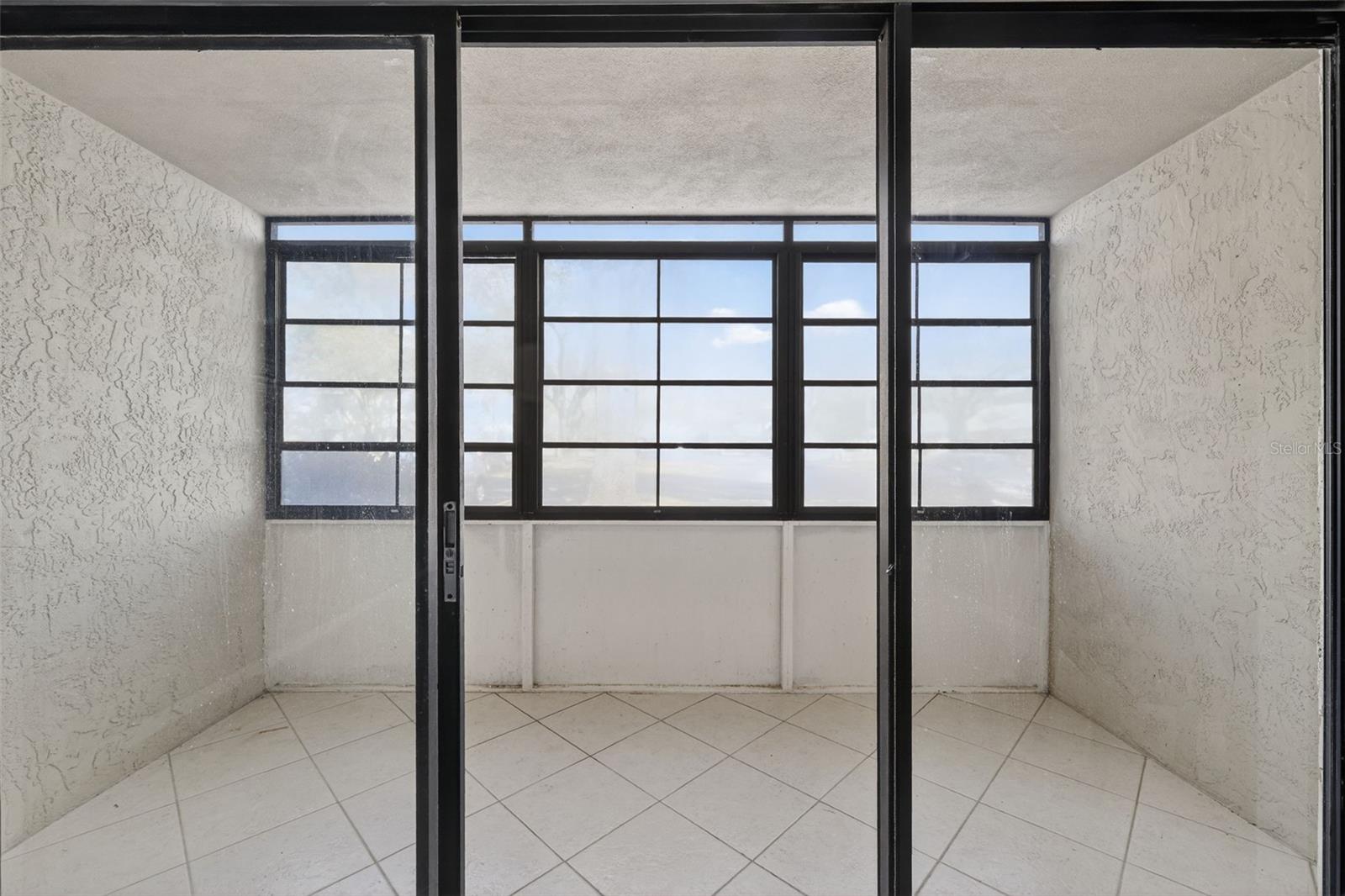 PINE RIDGE AT LAKE TARPON VILLAGE - Residential