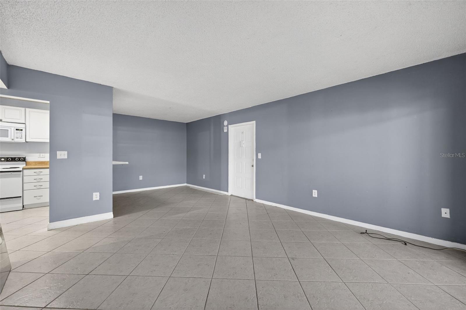 1398 SHADY PINE WAY A1