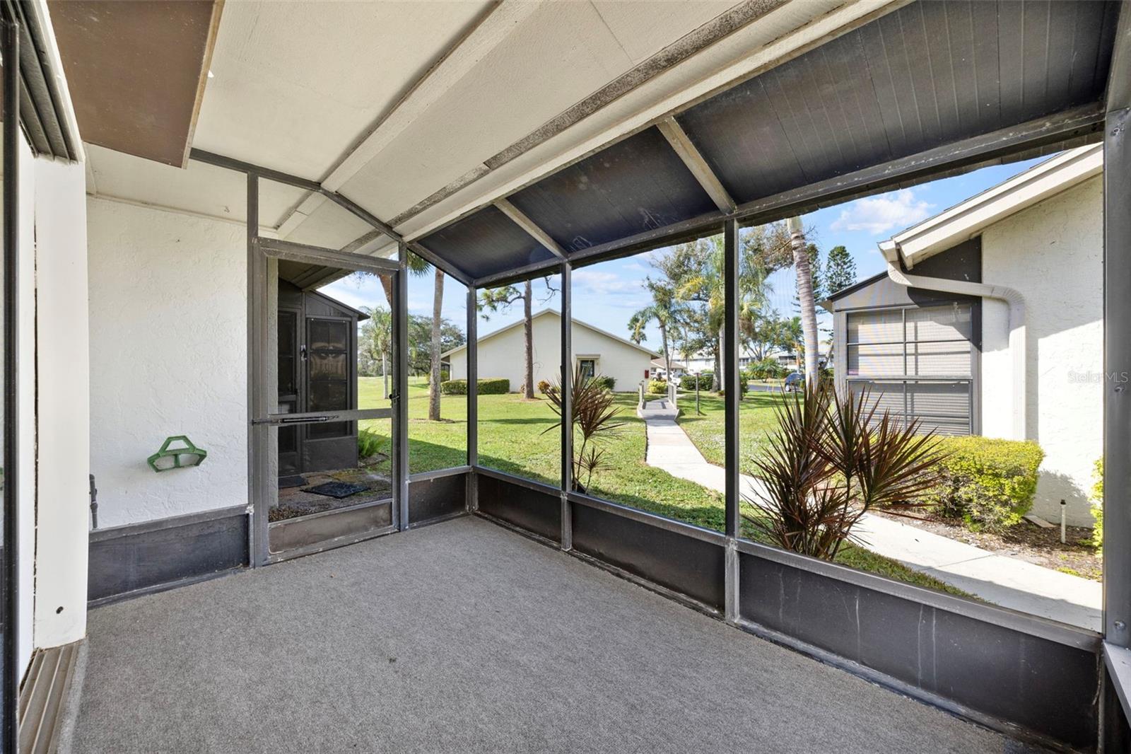 GREENVIEW VILLAS - Residential