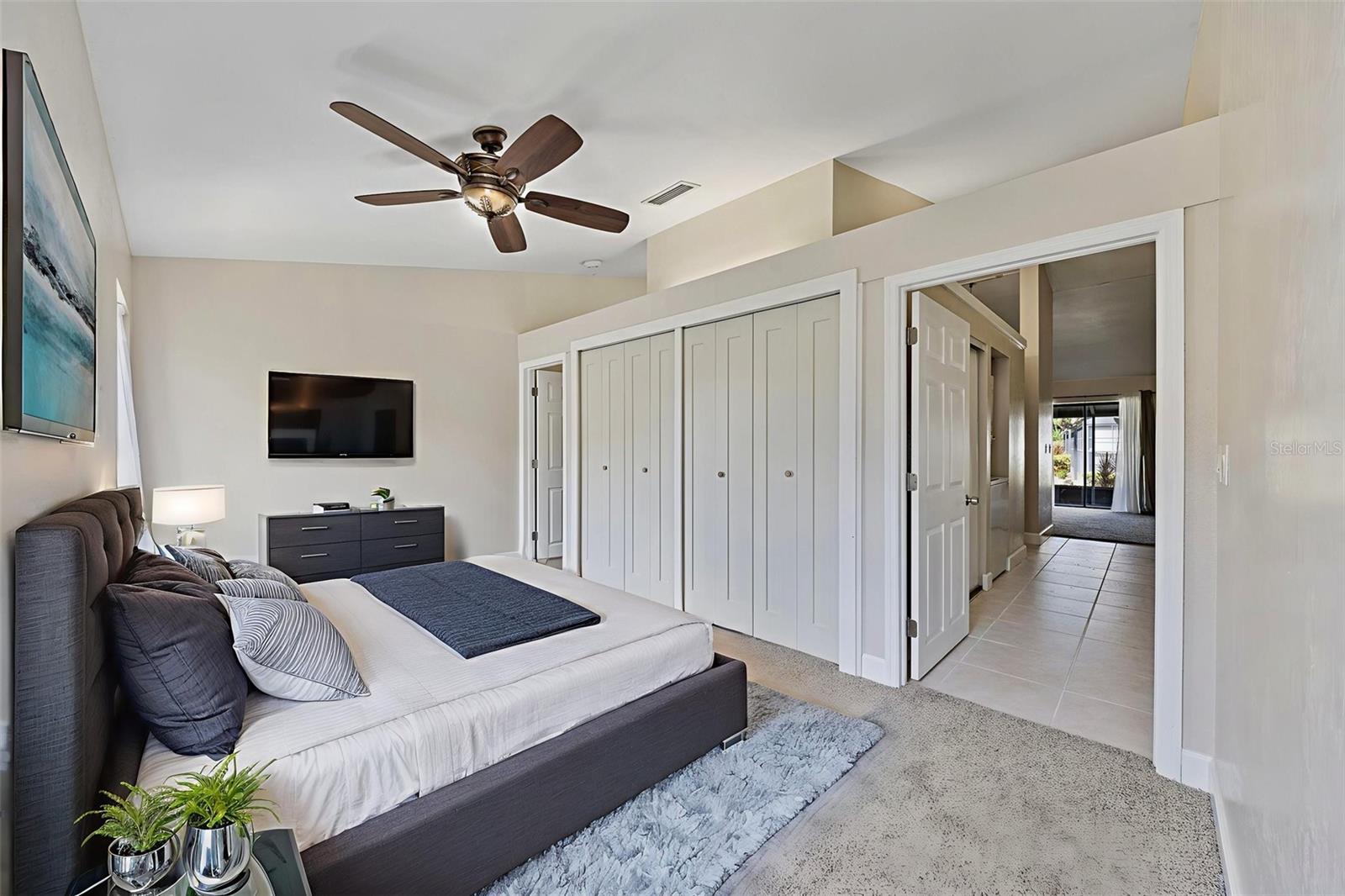 GREENVIEW VILLAS - Residential