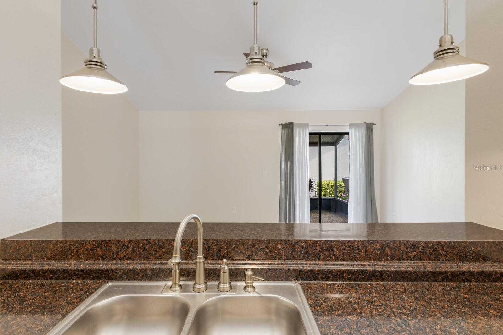 GREENVIEW VILLAS - Residential