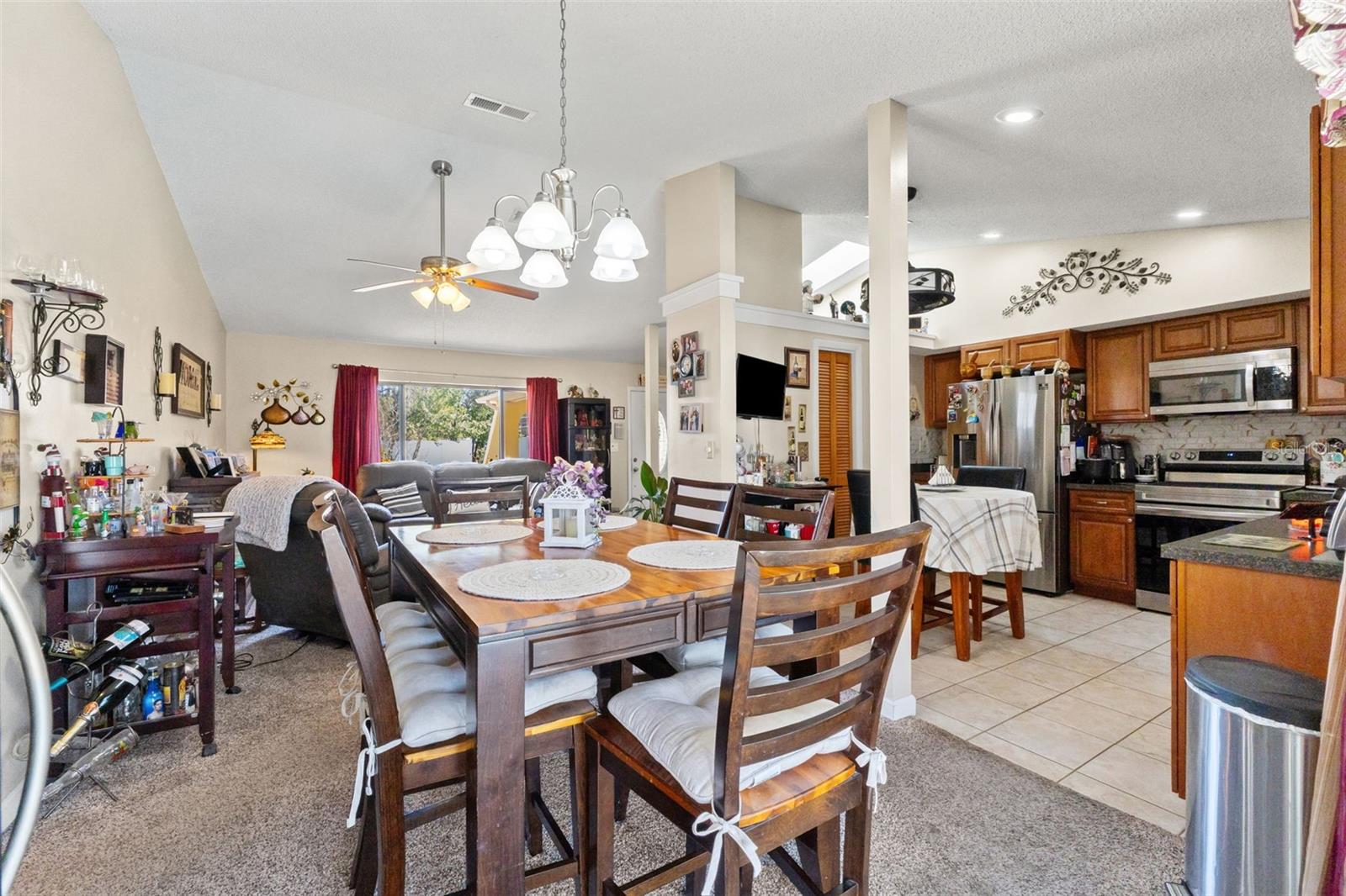 SPRING HILL - Residential