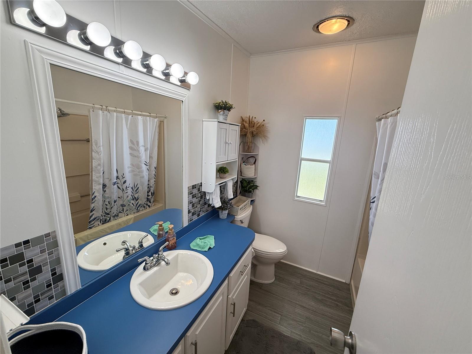 MOUNT OLIVE SHORES PH 04 - Residential