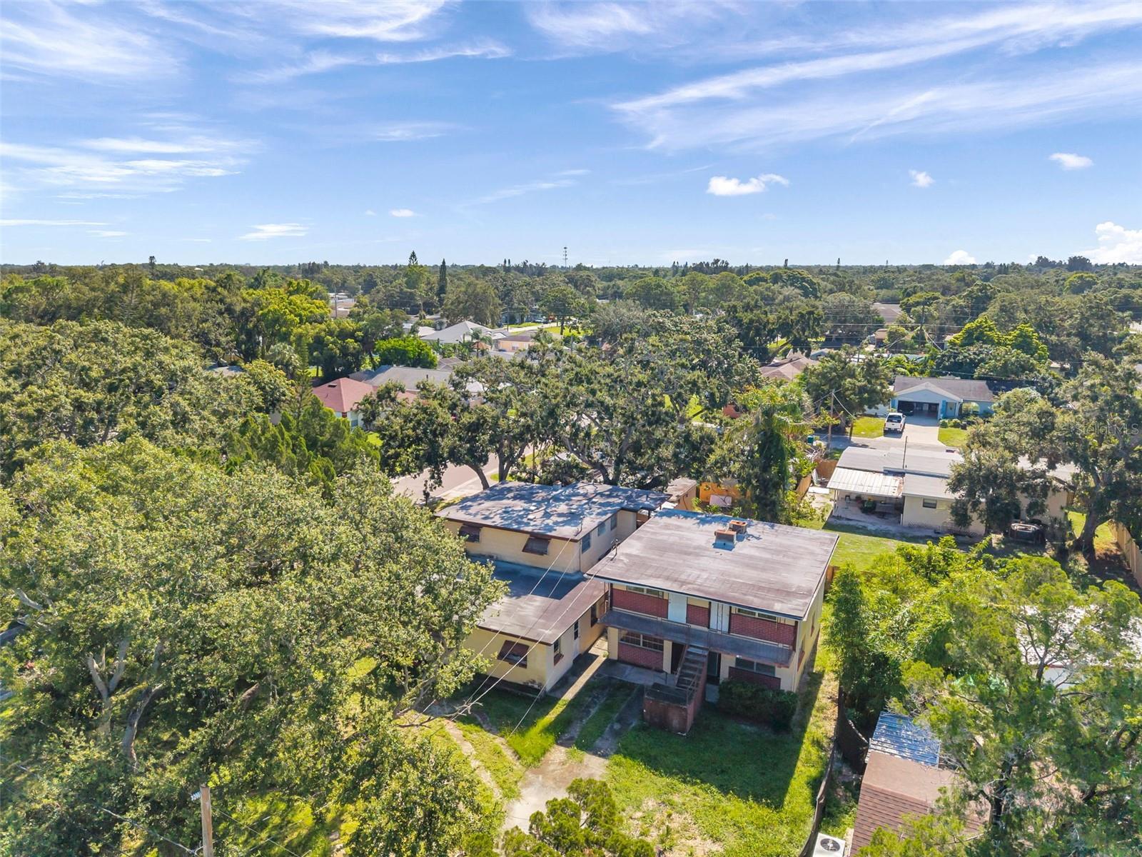BARCELO PARK - Residential Income