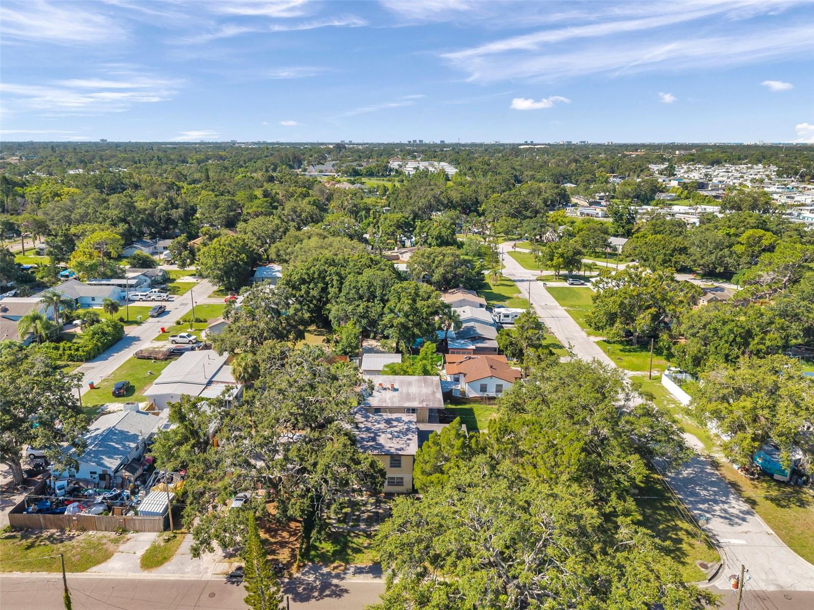 BARCELO PARK - Residential Income