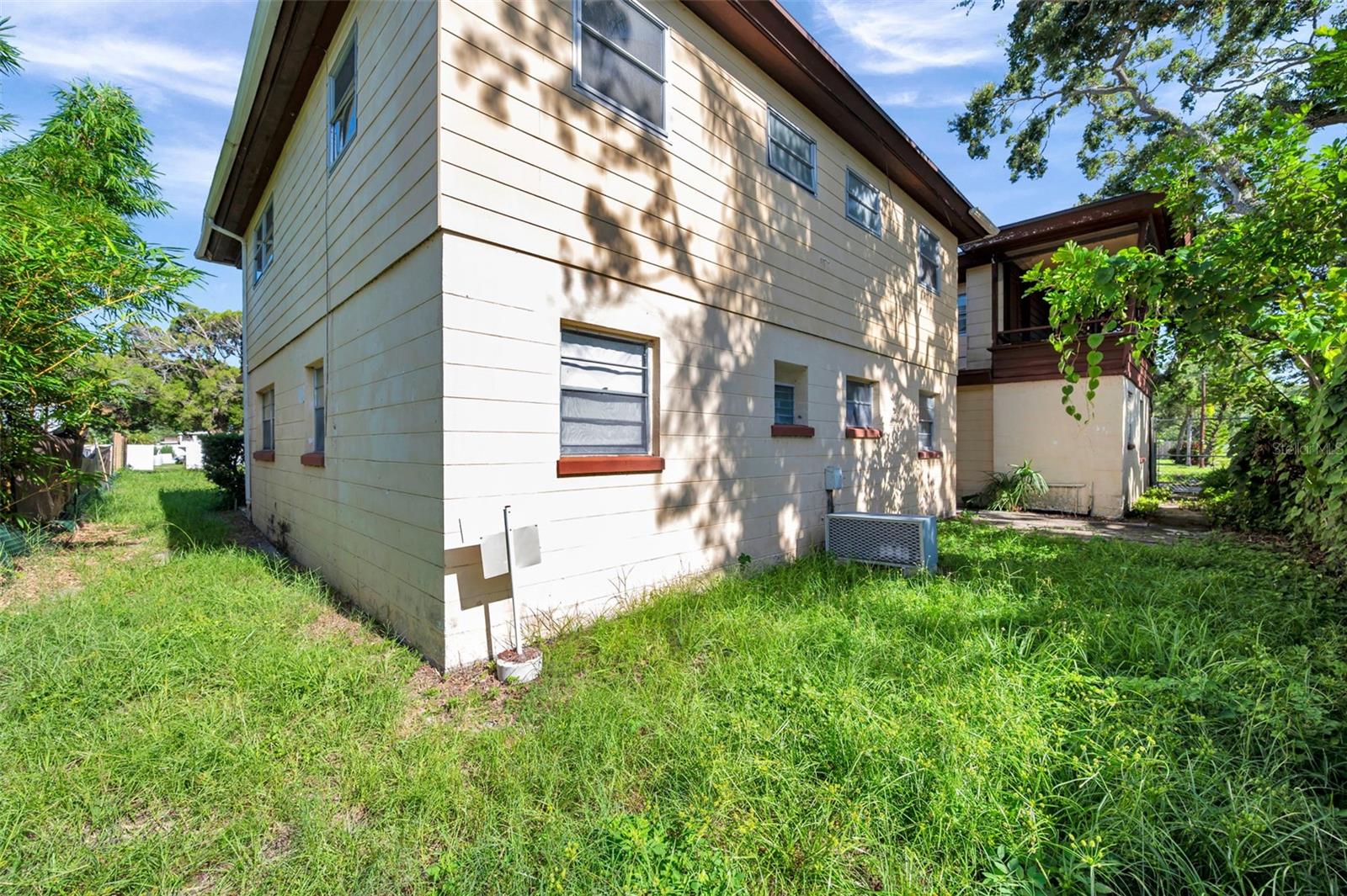 BARCELO PARK - Residential Income