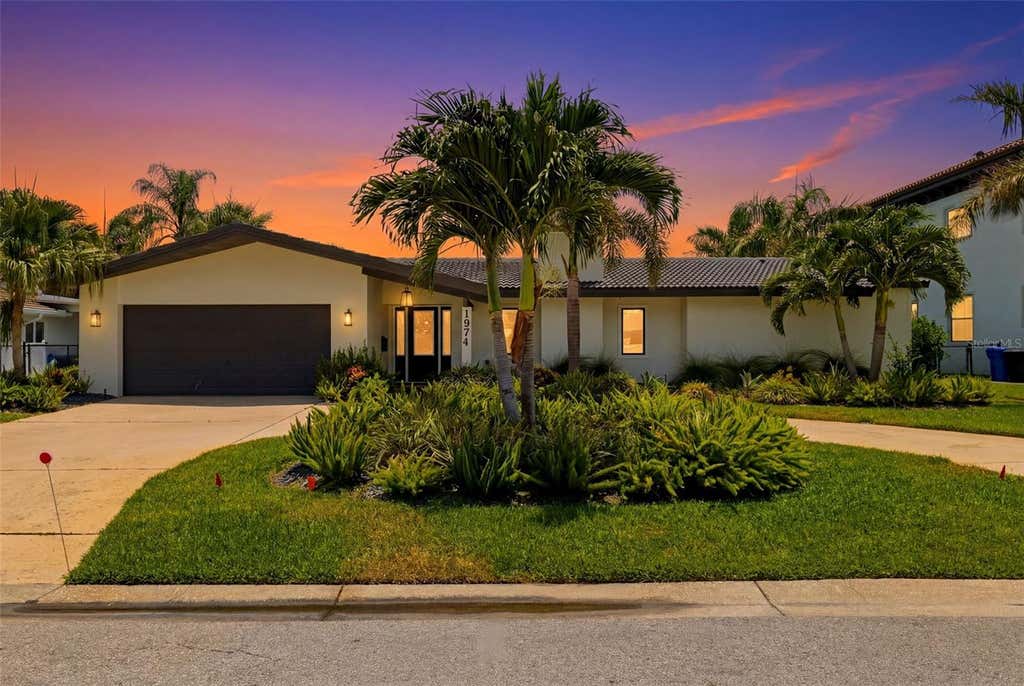 Photo of 1974 Hawaii Avenue NE, St Petersburg, FL 33703 (MLS # TB8523350)