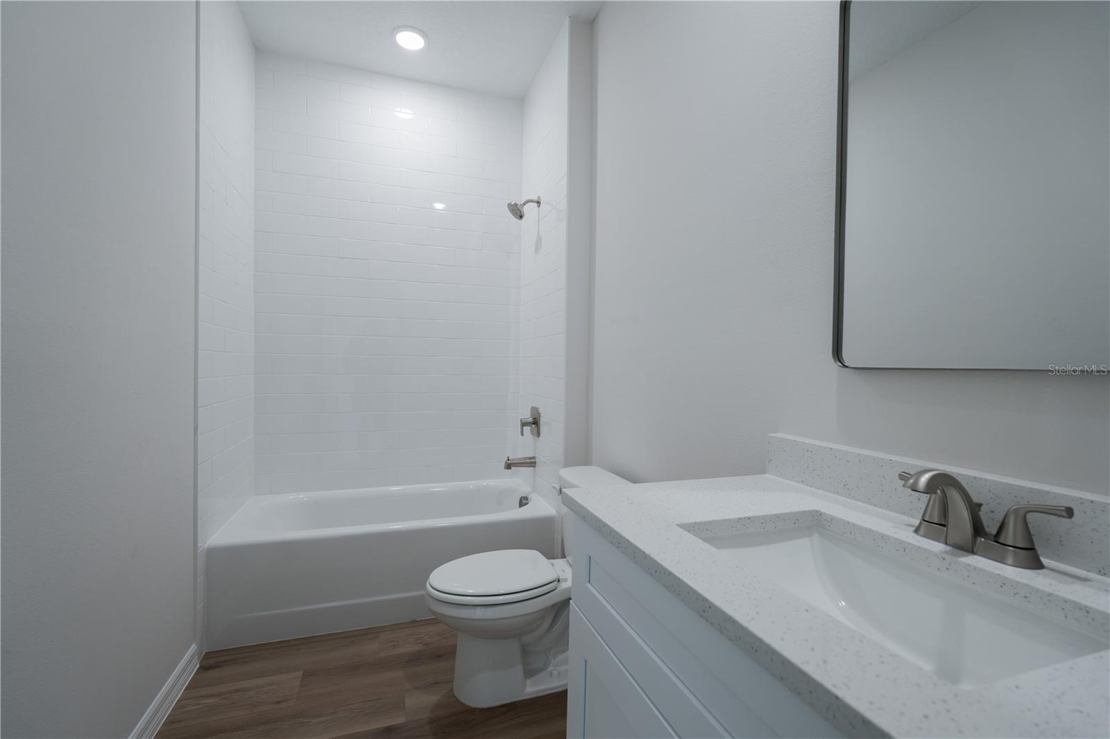 HAINES LAKE ESTATES - Residential