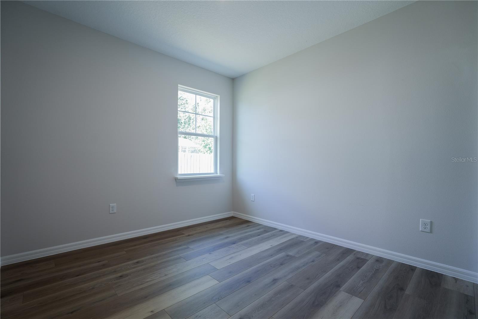 HAINES LAKE ESTATES - Residential