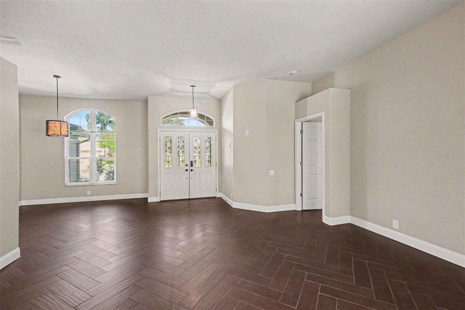 11920 OAK RIDGE DRIVE