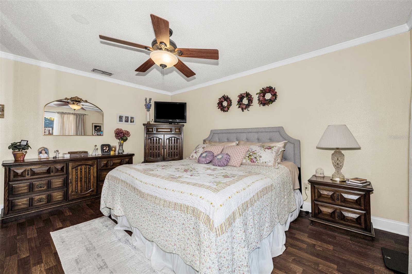 TALL PINES ESTATES - Residential
