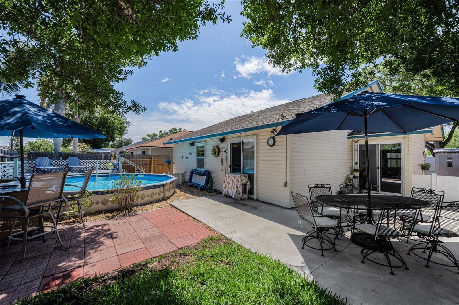 TALL PINES ESTATES - Residential