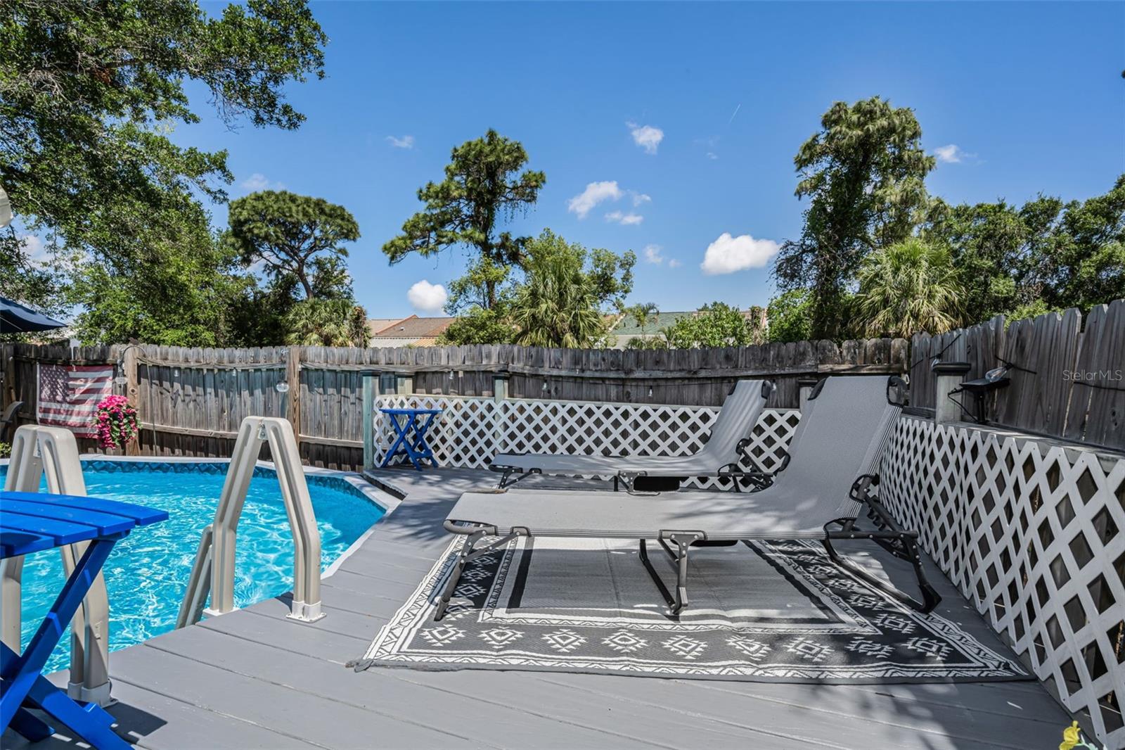 TALL PINES ESTATES - Residential