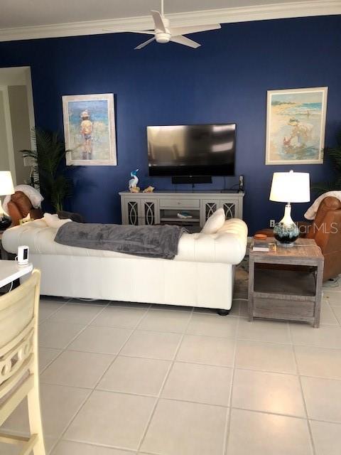 VILLAGEWALK - Residential Lease