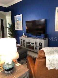 VILLAGEWALK - Residential Lease