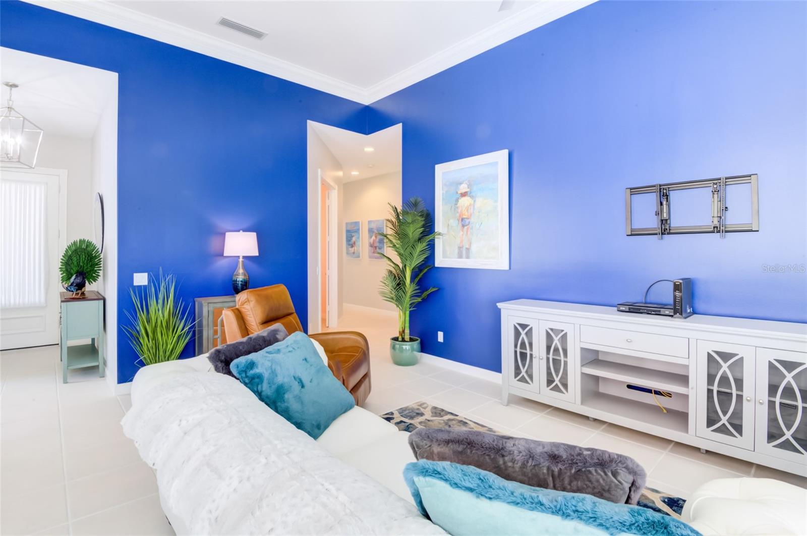 VILLAGEWALK - Residential Lease