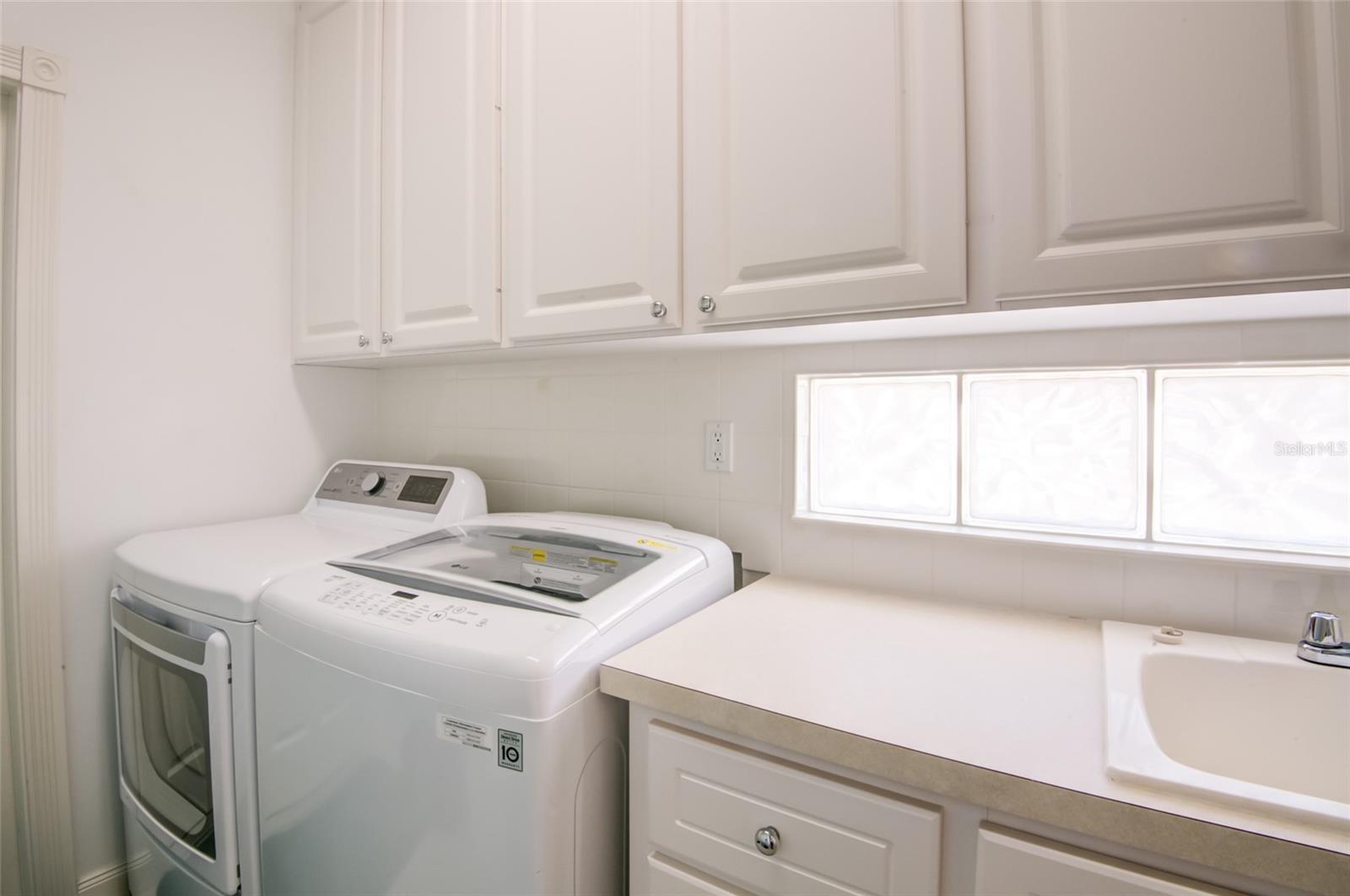 VILLAGEWALK - Residential Lease