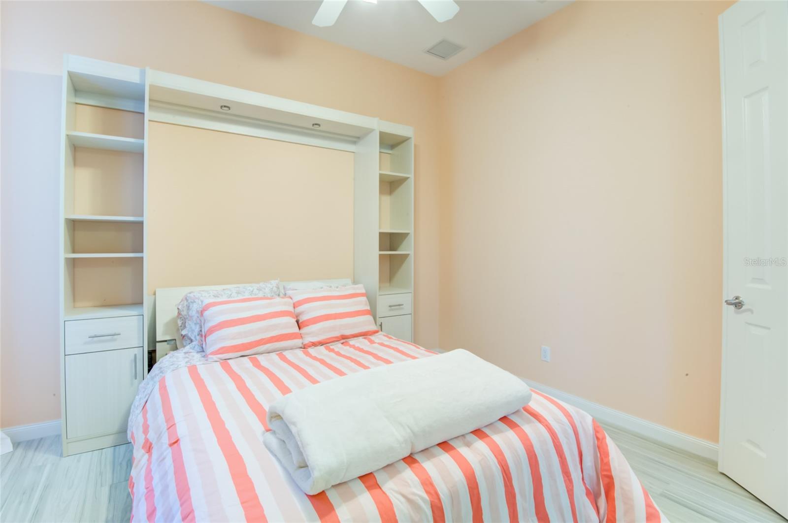 VILLAGEWALK - Residential Lease