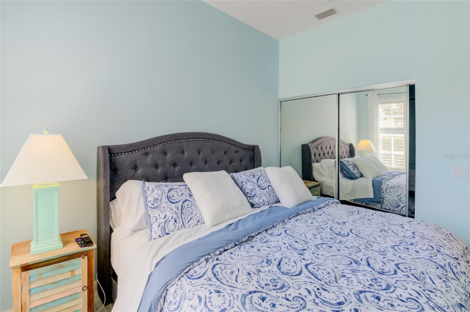 VILLAGEWALK - Residential Lease