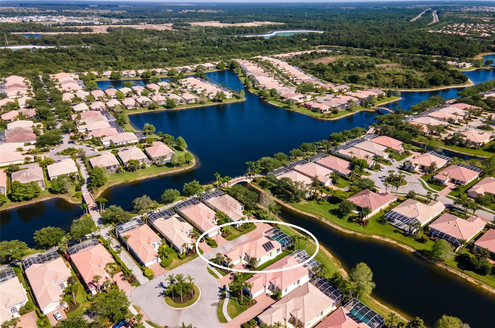 VILLAGEWALK - Residential Lease