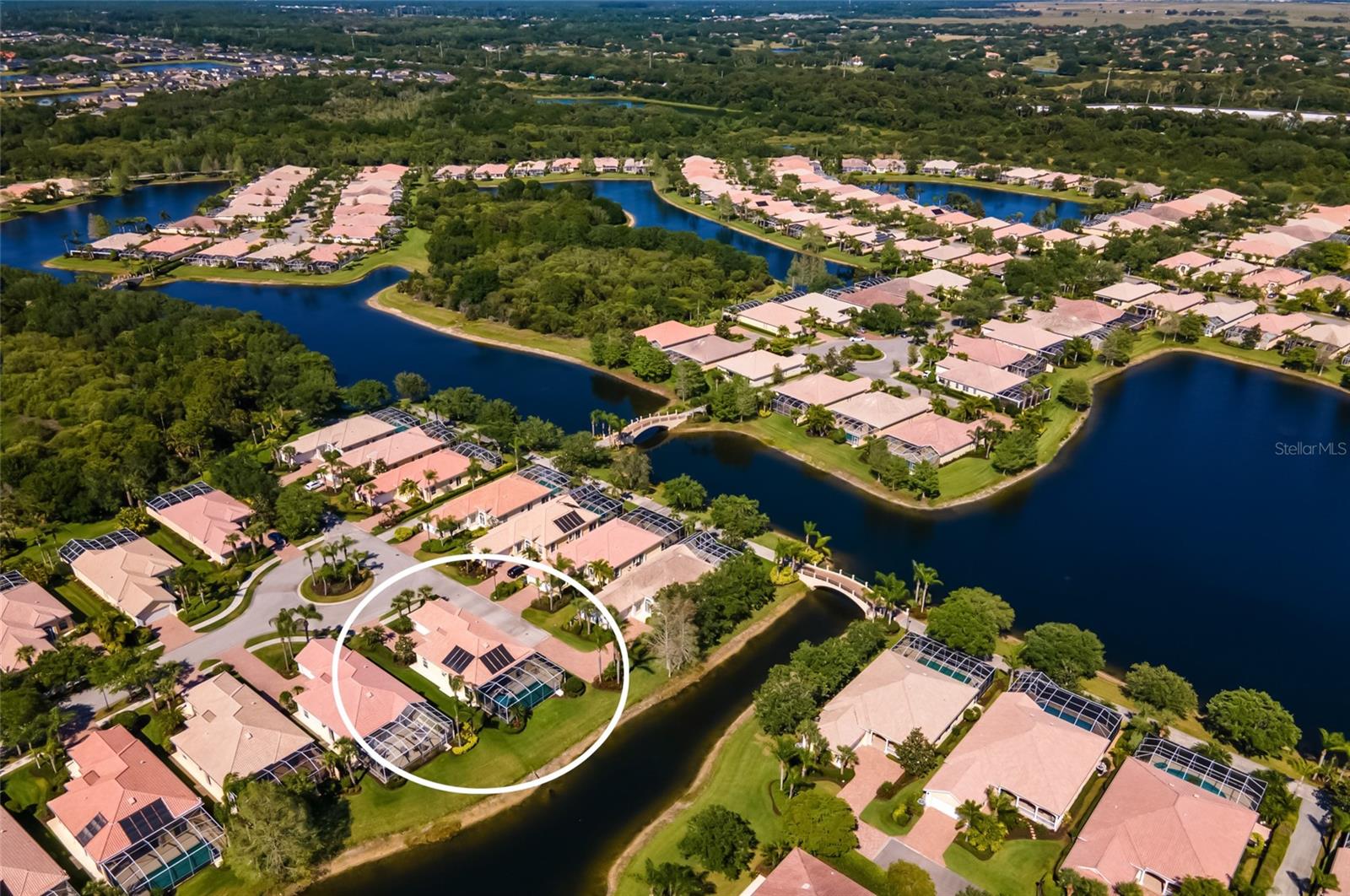 VILLAGEWALK - Residential Lease