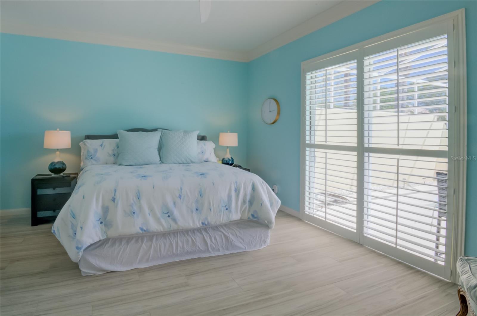 VILLAGEWALK - Residential Lease