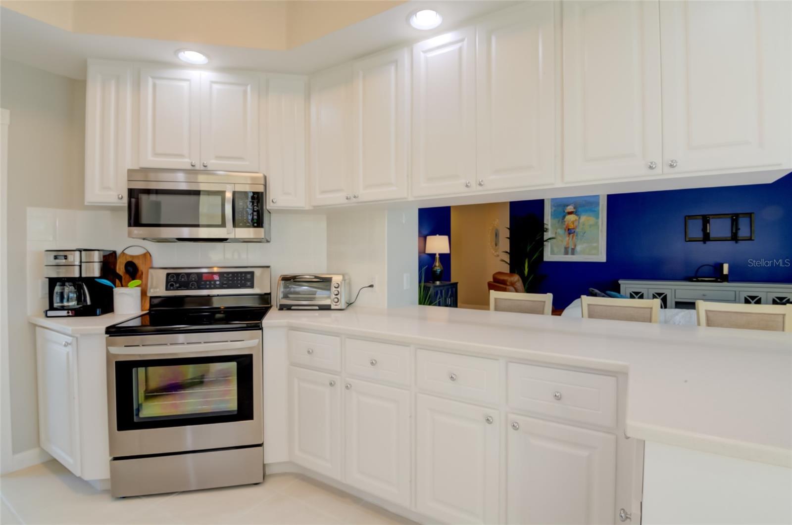 VILLAGEWALK - Residential Lease